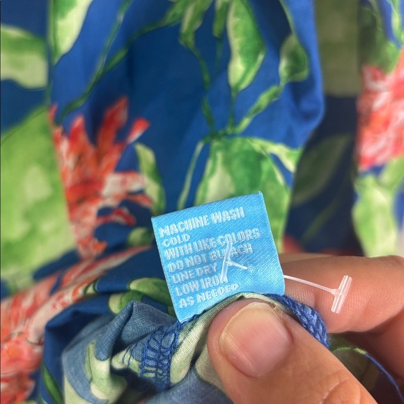 J.McLaughlin Lois Blouse Peony Bloom Floral Button Down Shirt 100% cotton size L - Picture 6 of 7